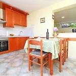Stipo - Comfort One Bedroom With Terrace And Sea View A1 Drace
